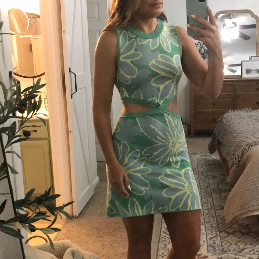 NEW Mabel Mini Dress Medium